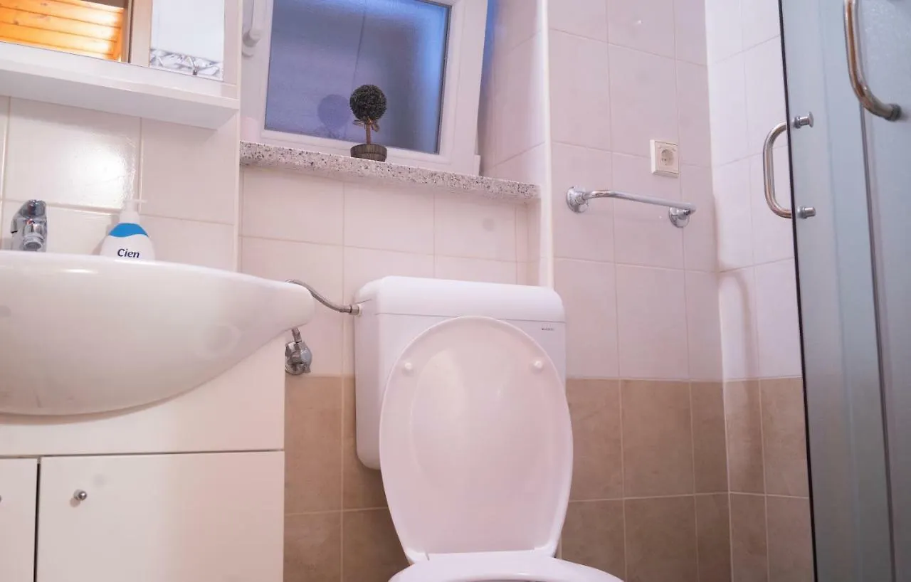 Kuca Za Odmor Bluzovi Apartamento Cres